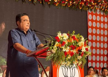 Gadkari seeks votes for BJP candidates in Odisha, announces Rs 200-cr airport at Paradip