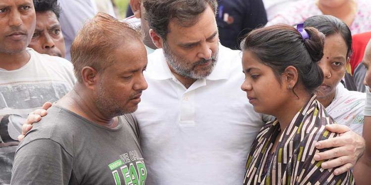 Don't want to make it political but administration made lapses: Rahul Gandhi on Hathras stampede