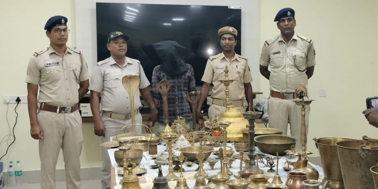 antique idol thefts