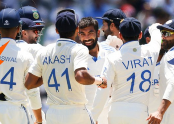 Australia extend lead to 333 against India at stumps on Day 4 of fourth Test