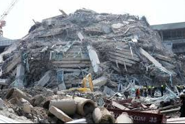 Powerful quake rocks Myanmar, Thailand; more than 150 people killed