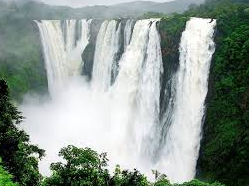 Skip the tourist traps! These seven spring getaways in India are pure bliss!