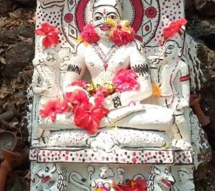 Ancient Jain idol