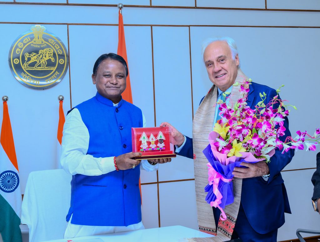Spanish Ambassador Pujol meets Odisha CM, discusses investment opportunities