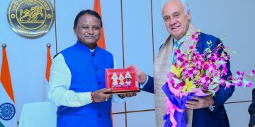 Spanish Ambassador Pujol meets Odisha CM, discusses investment opportunities