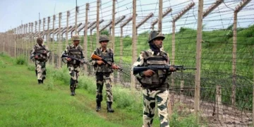 Pakistan beaming mobile signals across LoC to support terror networks: Officials