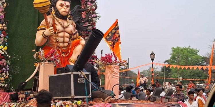 Ram Navami tableau procession passes off peacefully in Rourkela