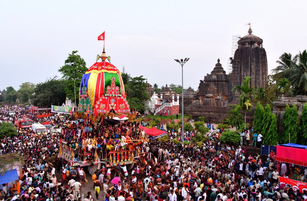 Lord Lingaraj's Rukuna Rath Yatra begins in Bhubaneswar