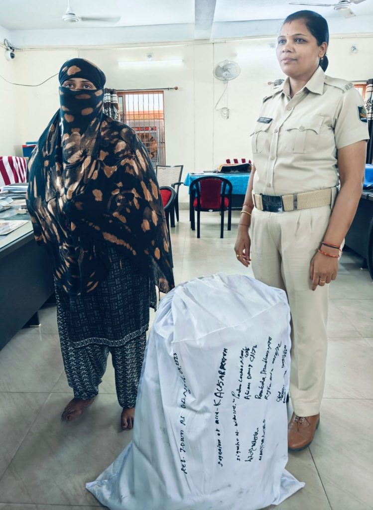 Woman held with 500 banned cough syrup bottles