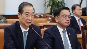 Ex-PM Han, ex-Dy PM Choi