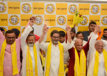 Ex-Union minister RCP Singh joins Prashant Kishor's Jan Suraaj Party in Bihar