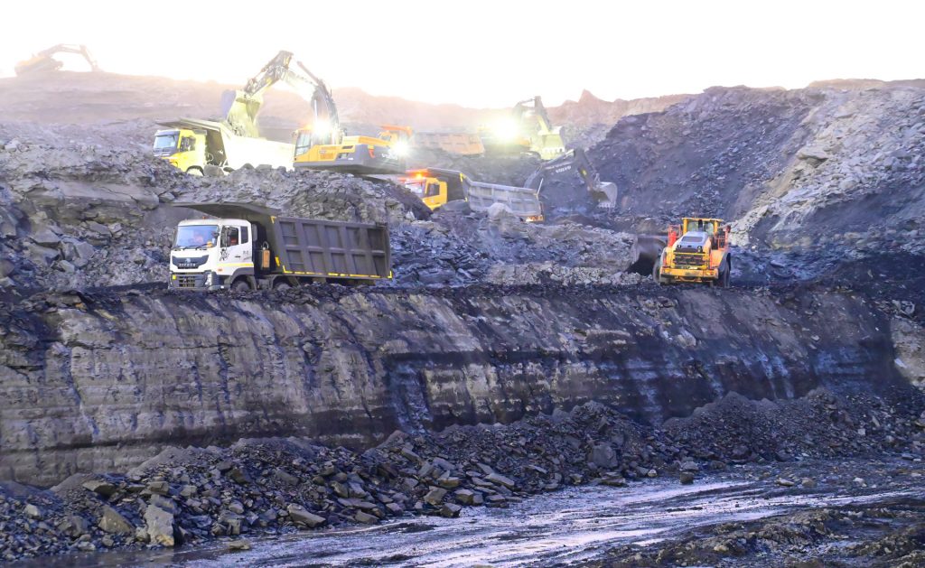 Mining Trailing