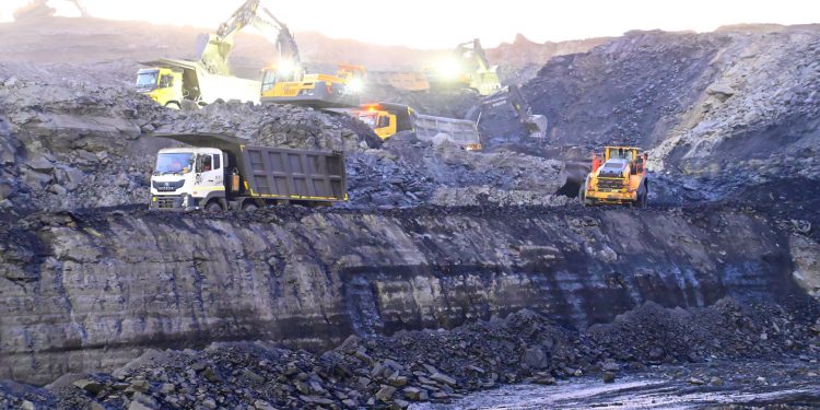 Mining Trailing