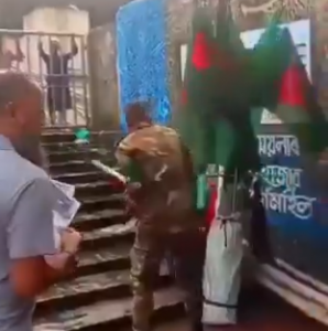 viral video Soldier Bangladeshi flag