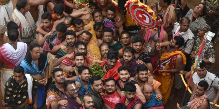 Pahandi rituals