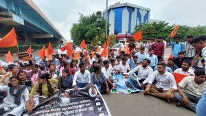 ABVP holds protest in Bhubaneswar over Soumyashree’s death