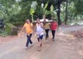 the body of an 80-year-old woman lay untouched for nearly three hours in Jaraikela village under Tileibani block of Odisha’s Deogarh district, after members of her caste community refused to perform her last rites because she had married outside the caste