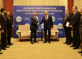 EAM Jaishankar meets Foreign Ministers of Russia and Iran in China's Tianjin