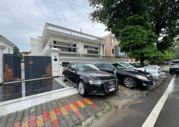 Fake embassy
