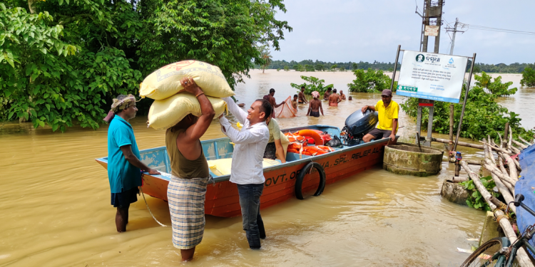 Flood maroons 48 gram panchayats in Balasore, Mayurbhanj districts