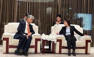 Pakistan, China