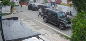 Watch video: Is humanity dead? Thar driver’s barbaric act leaves netizens stunned
