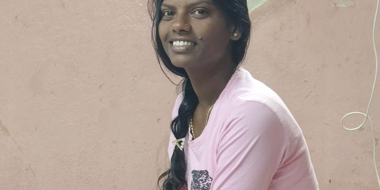 Woman constable dies