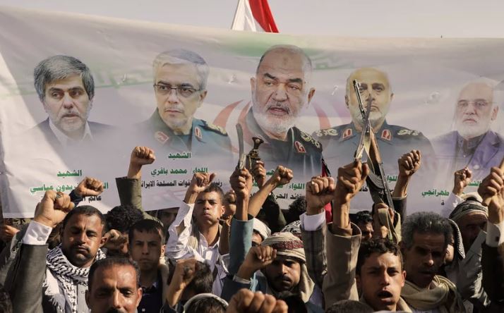Israel launches airstrikes targeting Yemen’s Houthi rebels, Houthis launch missile at Israel