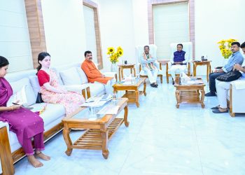 Dharmendra Pradhan meets Odisha CM Majhi, leaders describe it 'courtesy call'