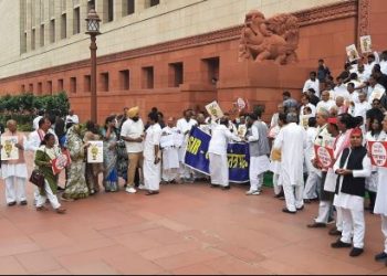 Opposition demand SIR discussion