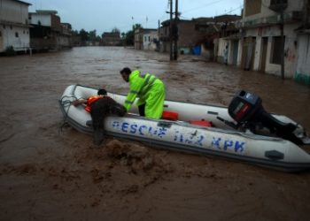 Death toll from flash floods rises to 307 in northwest Pakistan