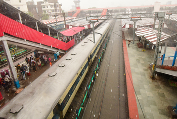 Indian Railways offers free Wi-Fi services at 6,115 railway stations: Minister