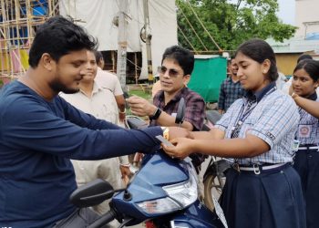 ‘Rakhi Purnima’ observed with road safety campaign