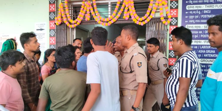 Child’s death sparks protest at Nayagarh hospital, police intervene