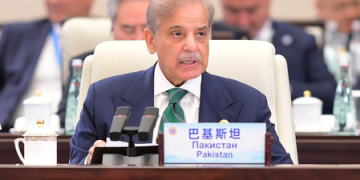 Pakistan ready for 'composite' & 'result-oriented' dialogue with India: Sharif in UNGA