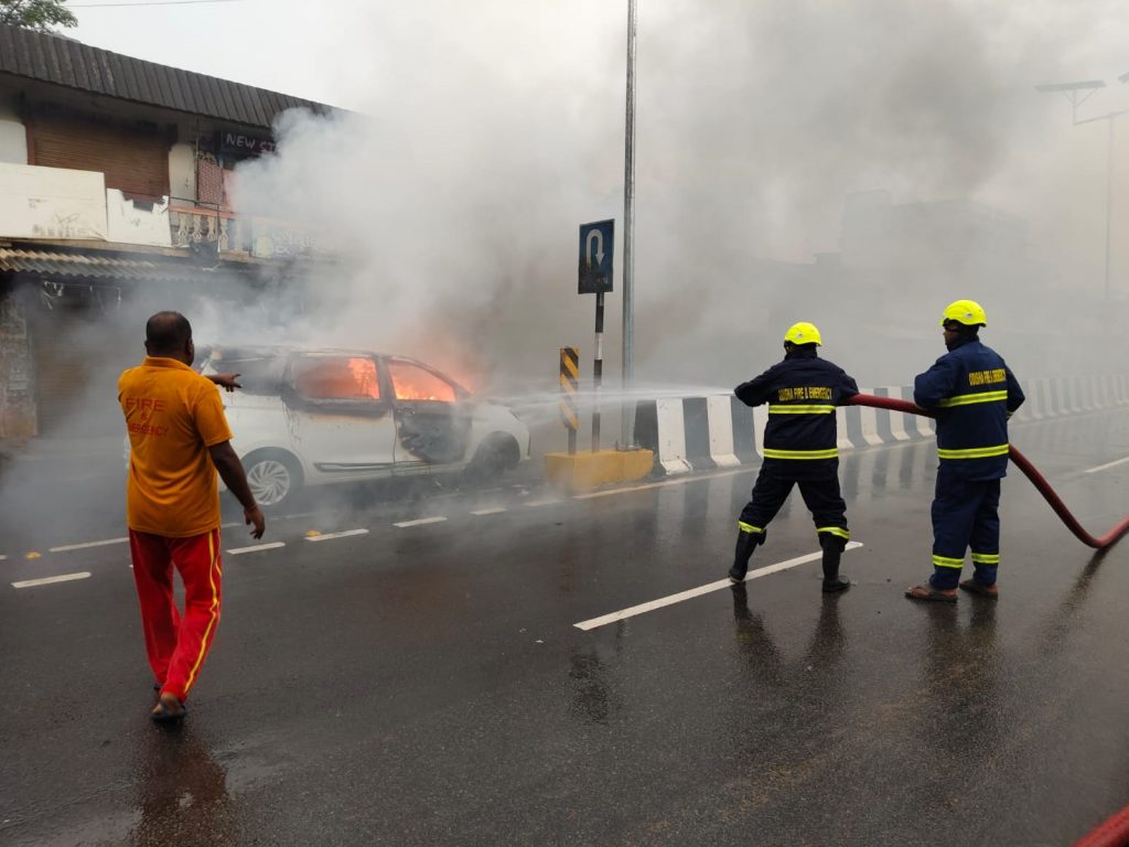 Sonepur, Ganjei Bharti Car Nian Libhajauchhi (Fire Off Staff)