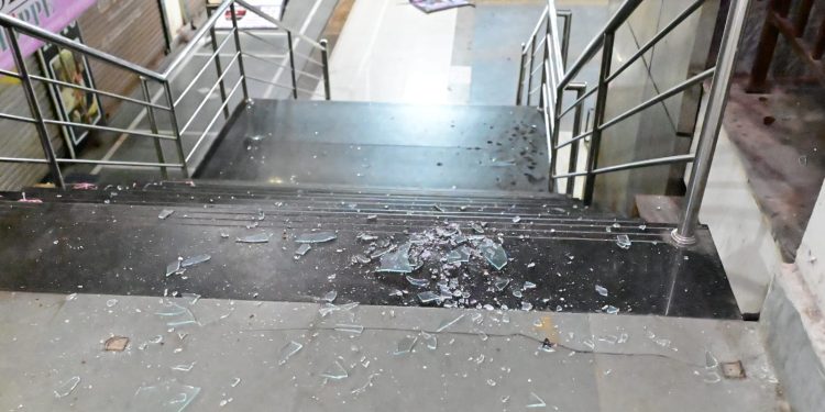 Tension grips Cuttack as 12-hour bandh underway amid curfew