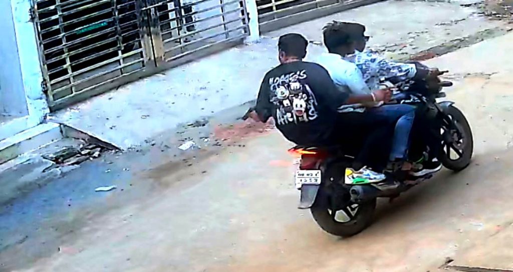 Gun-wielding miscreants spread panic in Deogaon village; probe on