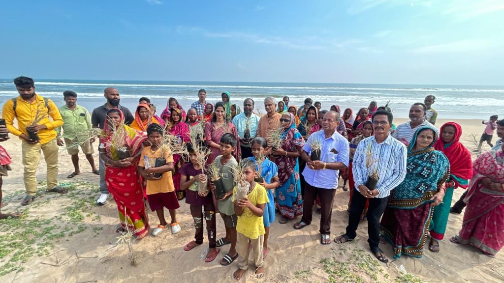 Community-led drive plants 'Spinifex' shield on Puri coast to fight coastal erosion