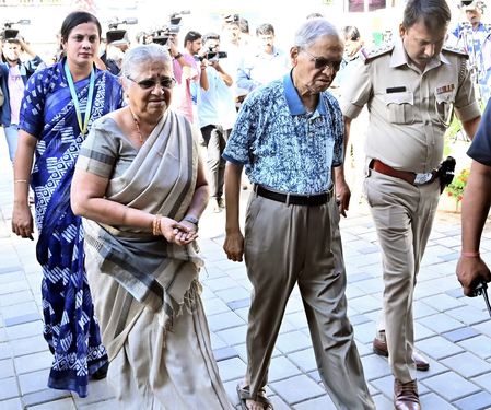 Infosys founder Narayana Murthy, wife Sudha