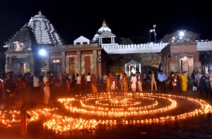 Srimandir illuminated for Dev Dipavali fest