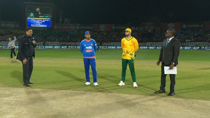 India elect to bowl against South Africa in third T20I