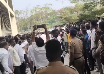 Ajit Pawar plane crash-Supporters in mourning, family rushes for Baramati