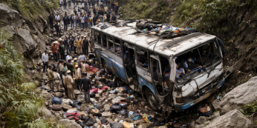 Overloaded bus falls into gorge, killing five in Chhattisgarh-Jharkhand border area