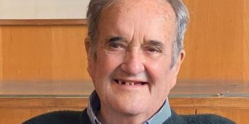 Mark Tully, Journalist, India,