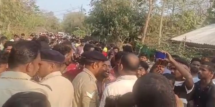 West Benga SIR officials thrashed on child-lifter suspicion