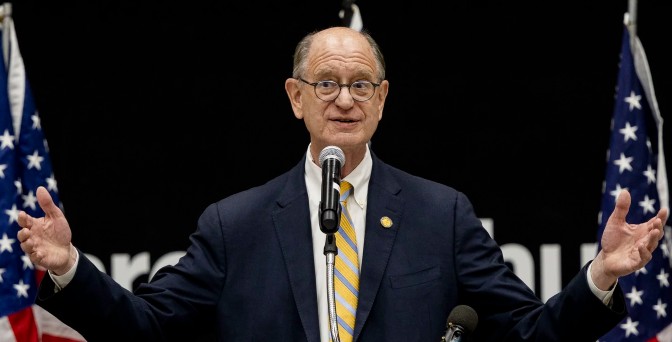 Trump criticized for targeting India while other Russian oil buyers face no sanctions