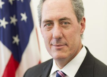 Michael Froman, Assistant to the President  and Dep. National Security Advisor for Int'l Economics, in his office at the EEOB, in Washington, May 1, 2013. (Official White House Photo by Lawrence Jackson)
