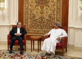 U.S. officials reach Oman as Iran talks on nuclear program loom