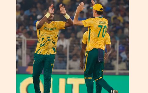 South Africa beat New Zealand by 7 wickets